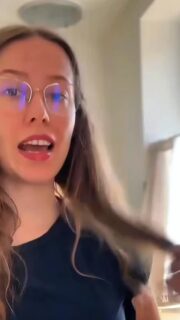 Ako pripraviť substrát na výsev rastlín 🌱
Najideálnejšie je kúpiť substrát určený na výsev, ale ak nie je existujú aj alternatívy. Takto sadím ja 🪴

#Rastlina #rastliny #vysev #substrat